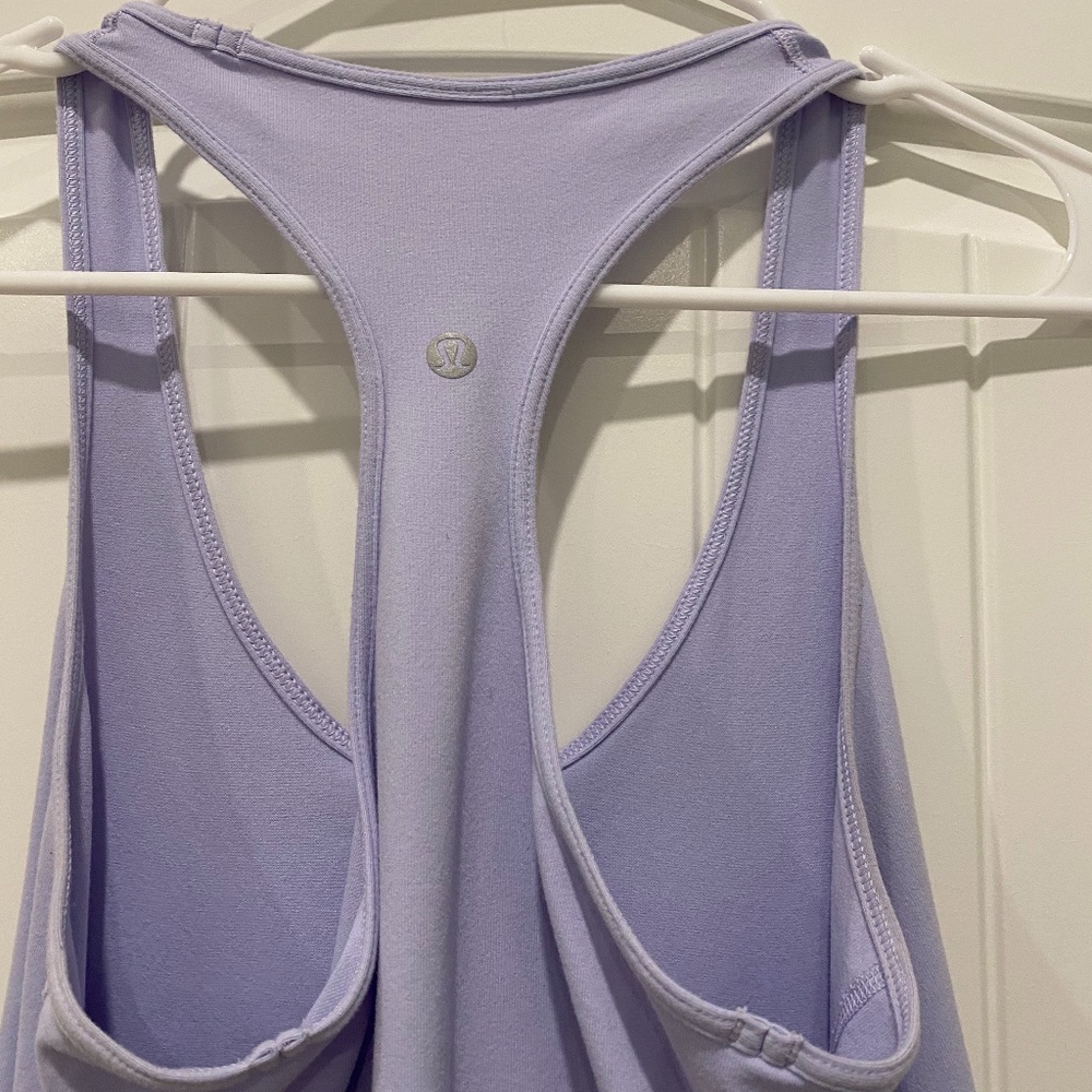 Lululemon tank